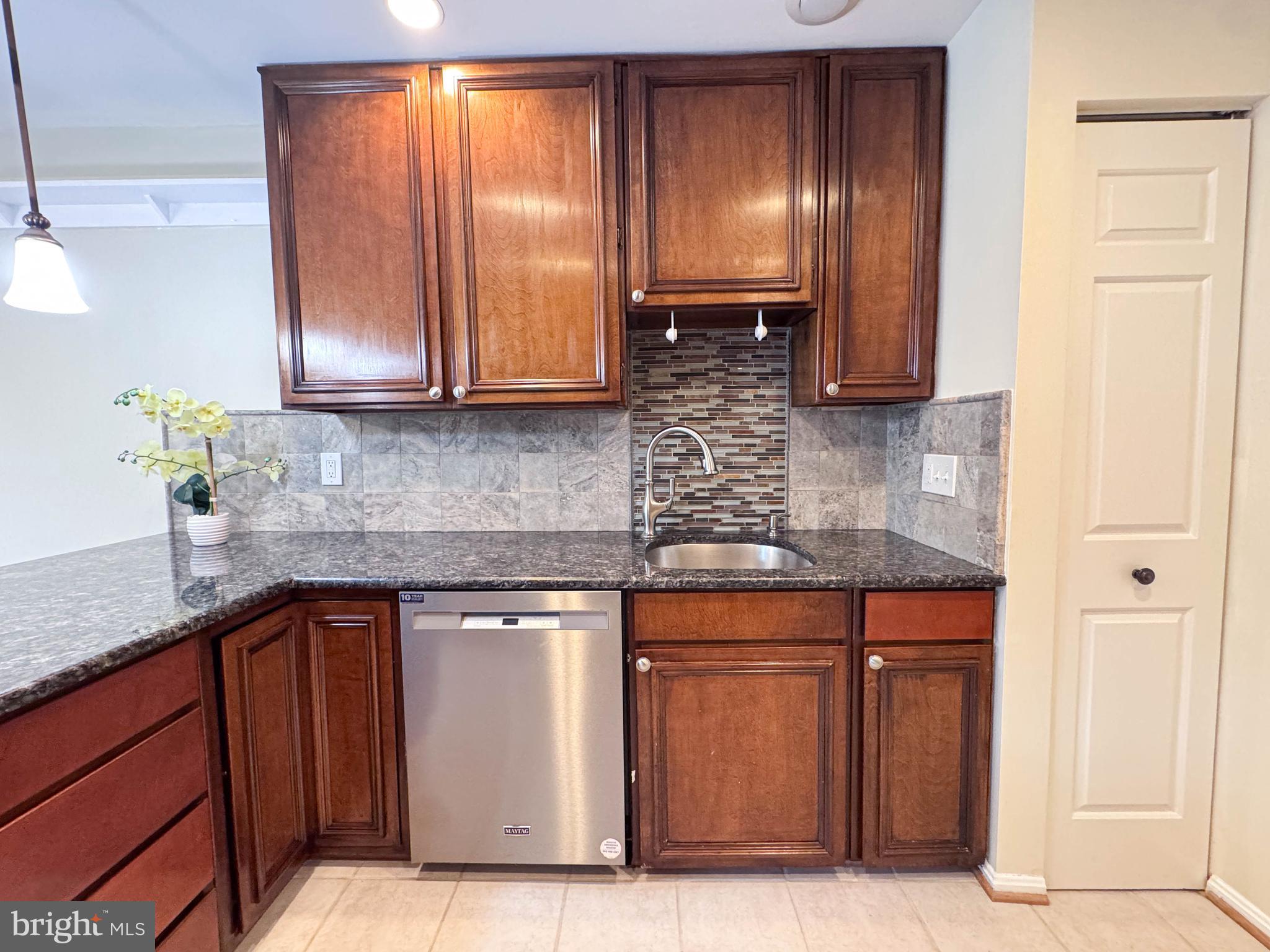 10939 Pebble Run Drive Silver Spring, MD 20902 - Photo 36 of 92