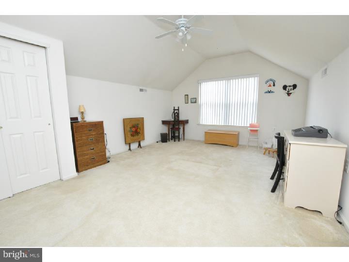 71 Mayfair Road Southampton, NJ 08088 - Photo 21 of 23 Gallery Image 21