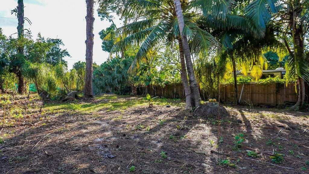 5124 Cleveland Road Delray Beach, FL 33484 - Photo 17 of 22 Photo 17