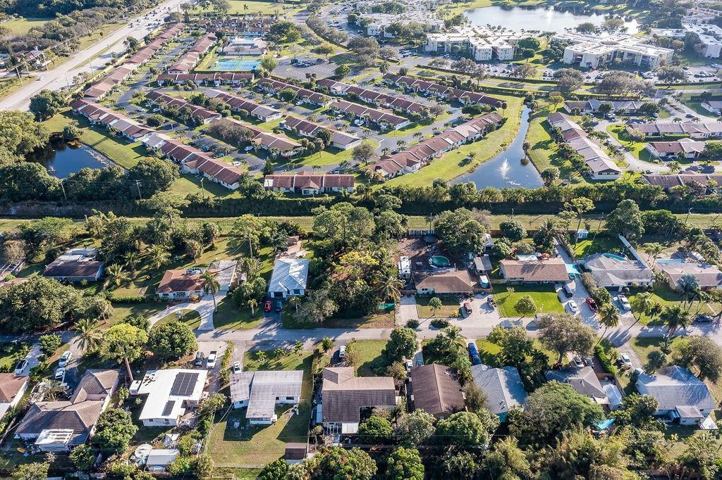 5124 Cleveland Road Delray Beach, FL 33484 - Photo 7 of 22 Photo 7