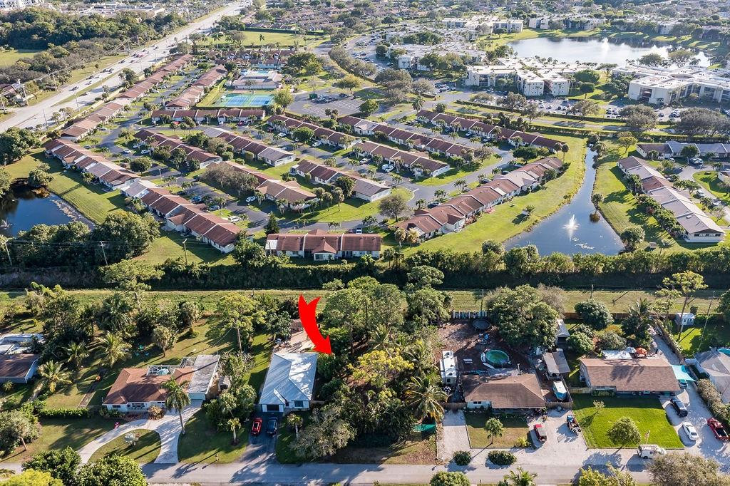 5124 Cleveland Road Delray Beach, FL 33484 - Photo 9 of 22 Photo 9