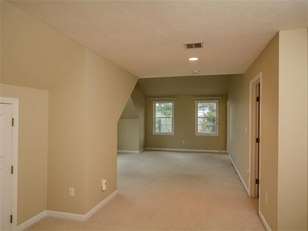 6 Gable Ridge Road Westborough, MA 01581 - Photo 17 of 30 Gallery Image 17