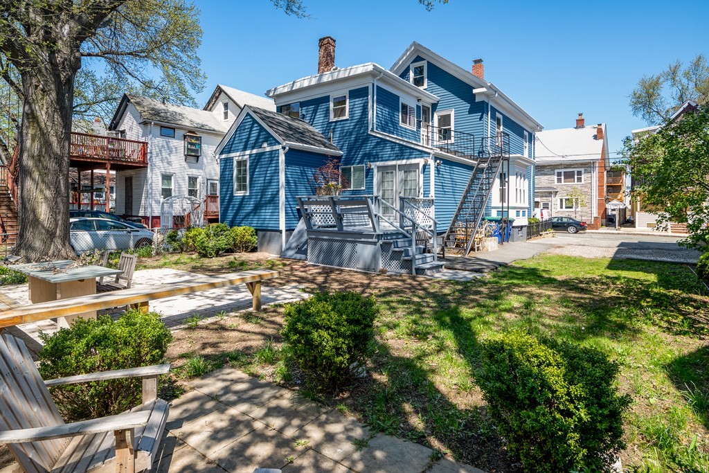 34 Everett Avenue, Unit 2 Somerville, MA 02145 - Photo 4 of 13