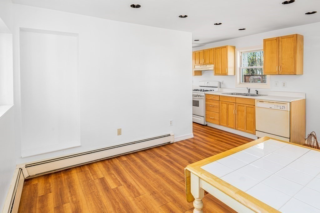 34 Everett Avenue, Unit 2 Somerville, MA 02145 - Photo 6 of 13