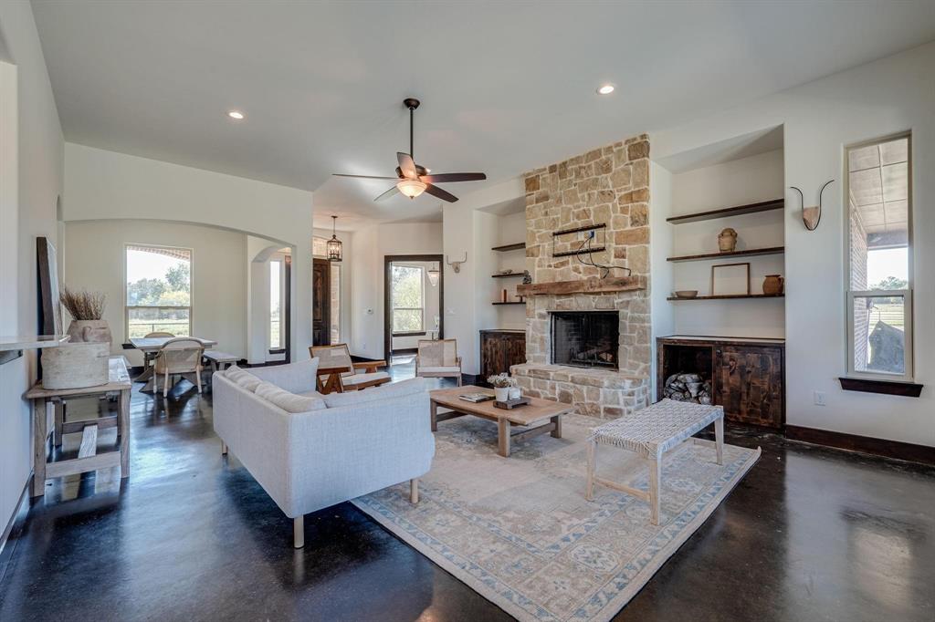 11445 Foutch Road Pilot Point, TX 76258 - Photo 15 of 40