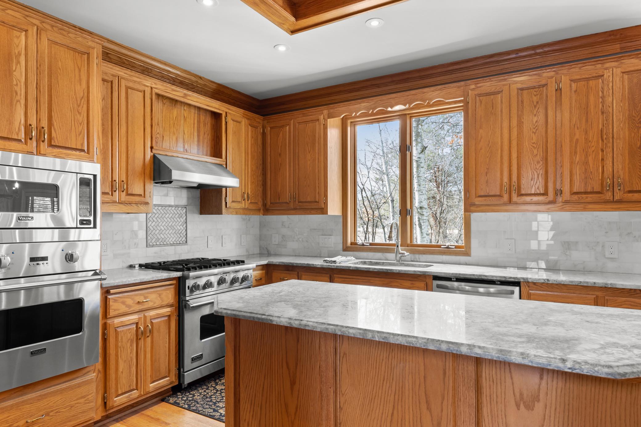 4787 Highcroft Court Eagan, MN 55122 - Photo 4 of 27