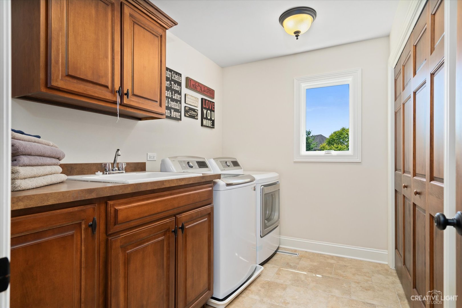 4008 Champion Road Naperville, IL 60564 - Photo 29 of 55