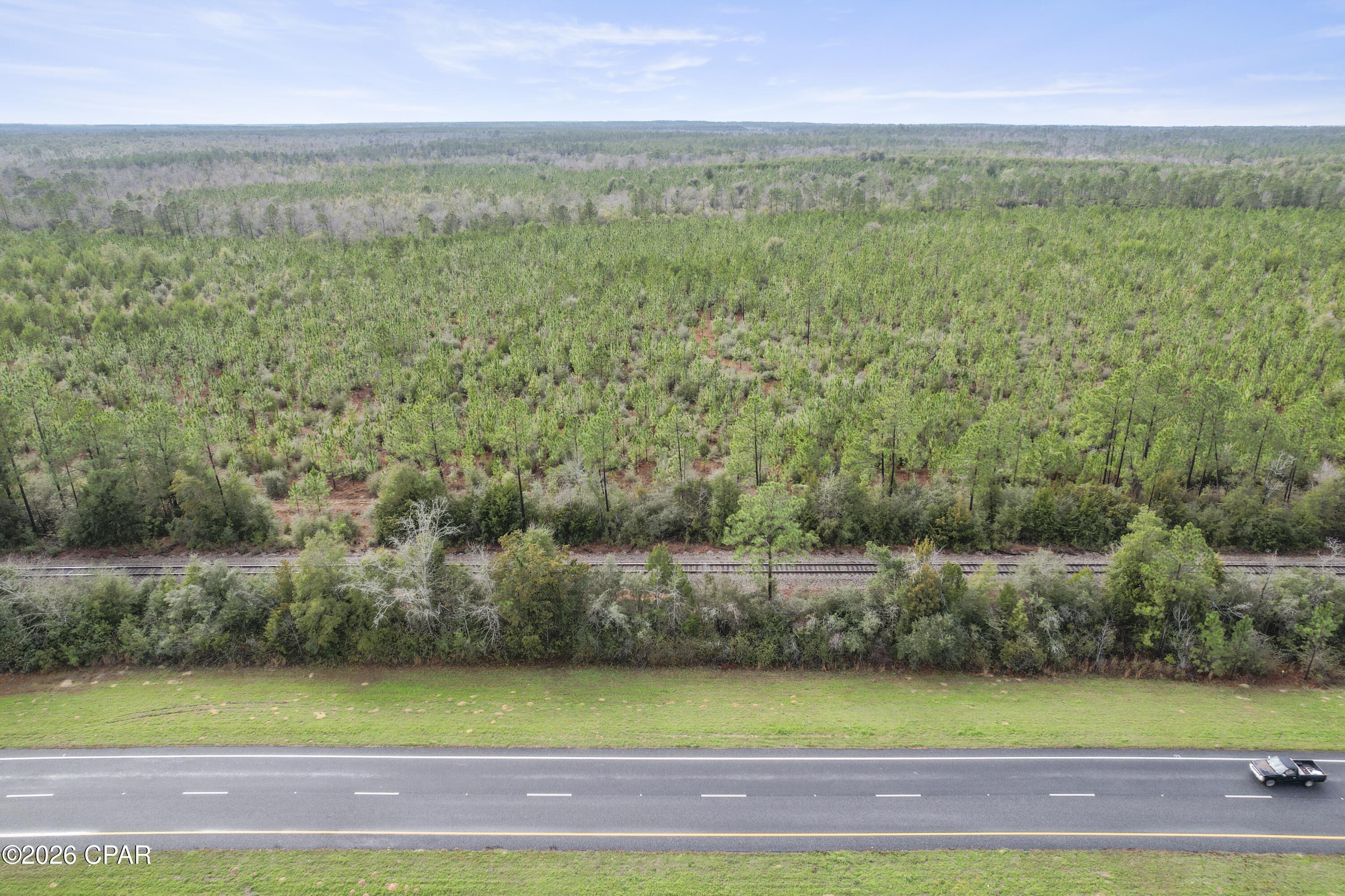 495 City Square Road Alford, FL 32420 - Photo 13 of 17