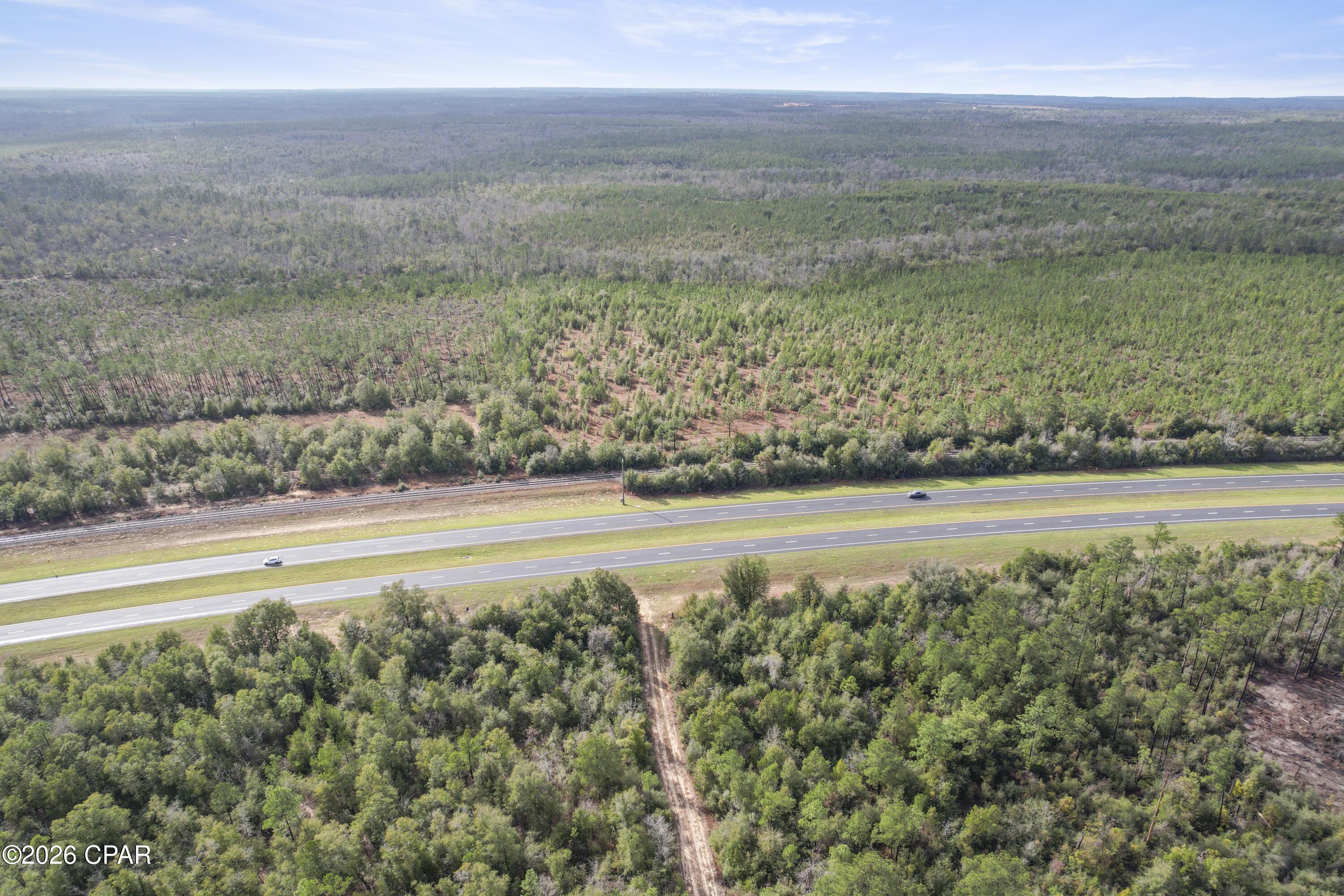 495 City Square Road Alford, FL 32420 - Photo 9 of 17