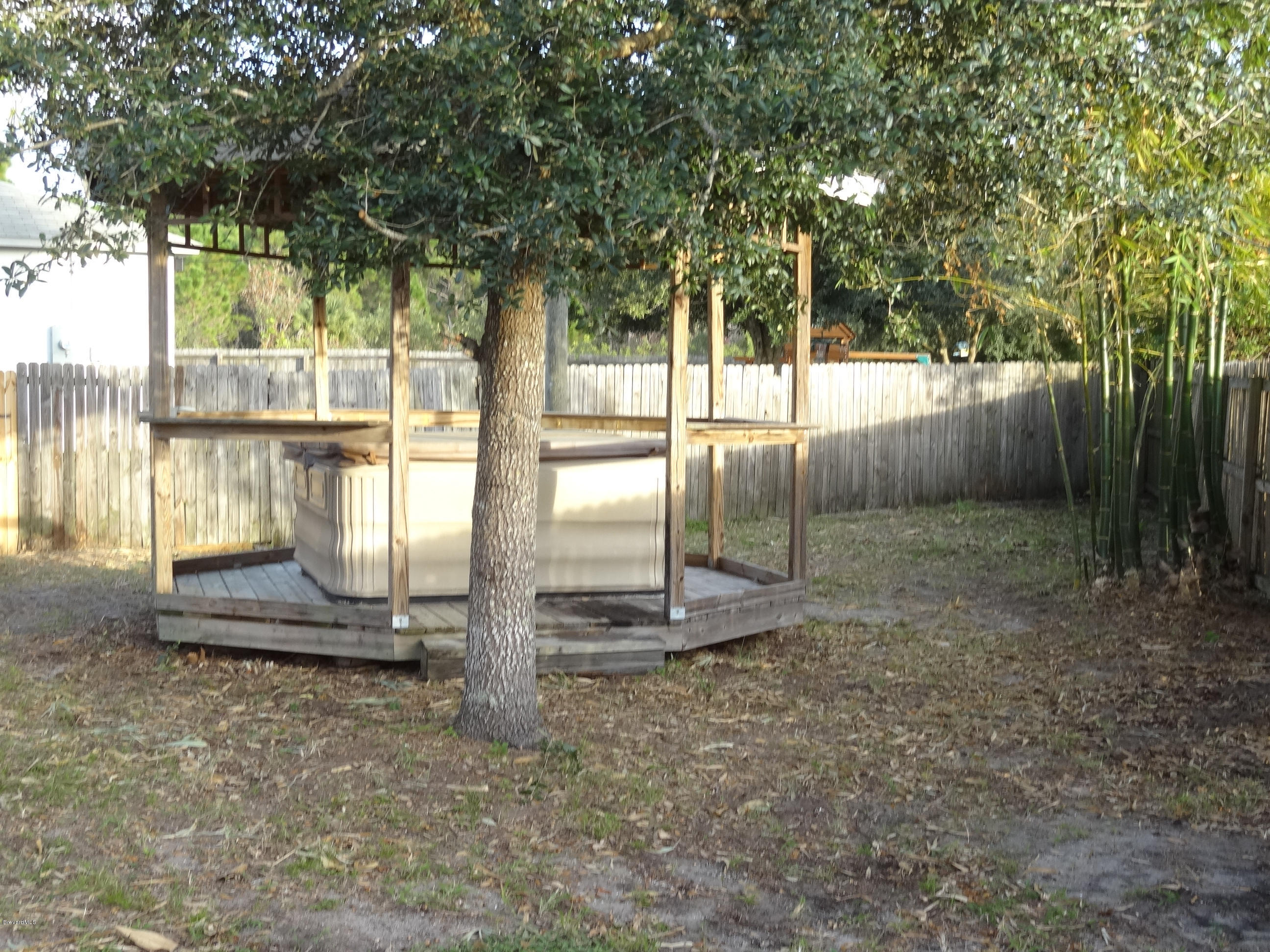 2498 Ralph Avenue Southeast Palm Bay, FL 32909 - Photo 3 of 11 Palm Bay Ralph 008