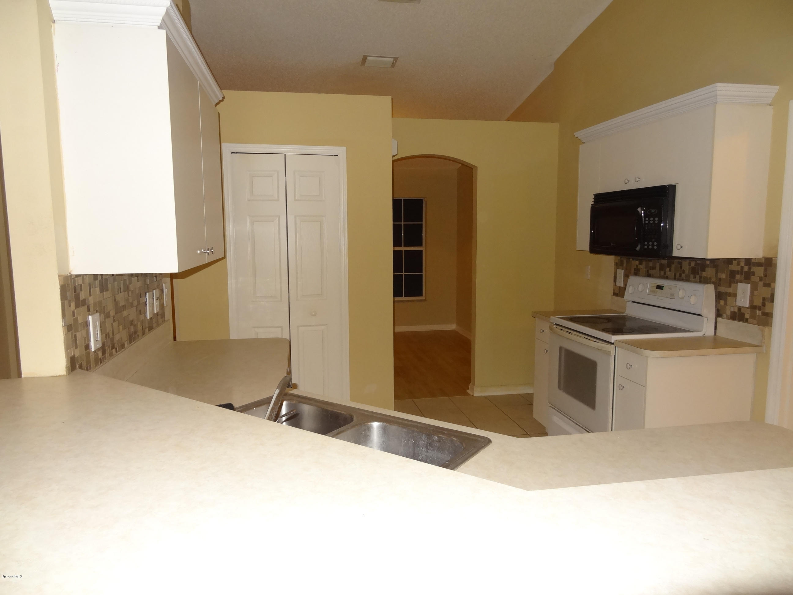 2498 Ralph Avenue Southeast Palm Bay, FL 32909 - Photo 6 of 11 Palm Bay Ralph 021