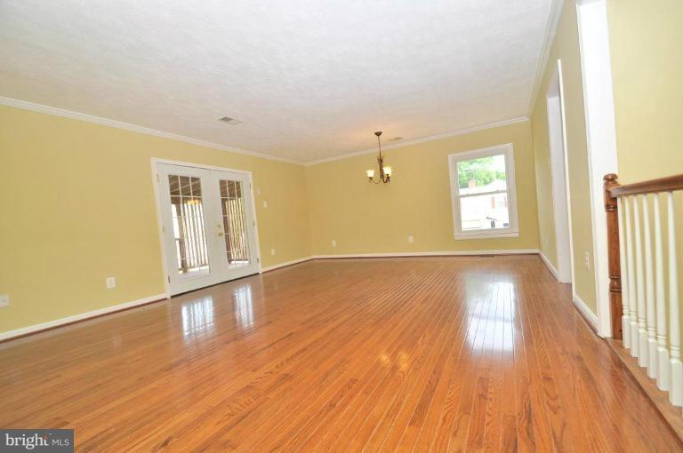 13503 Spriggs Road Manassas, VA 20112 - Photo 12 of 27 Living Room #2