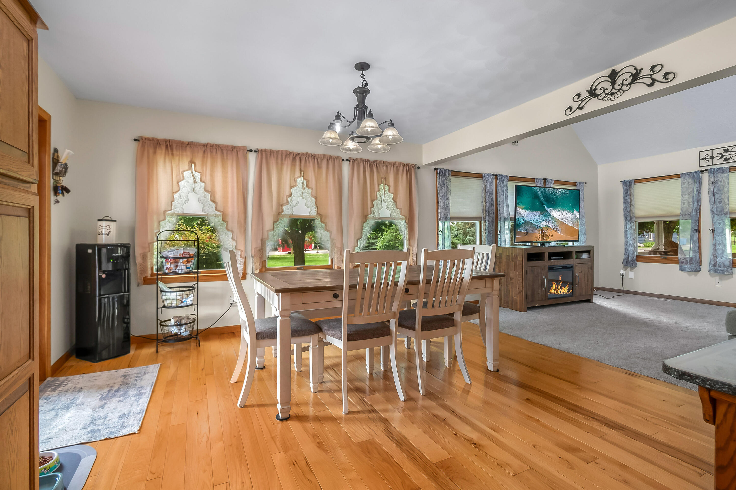 31688 Colon Road Colon, MI 49040 - Photo 13 of 56 46