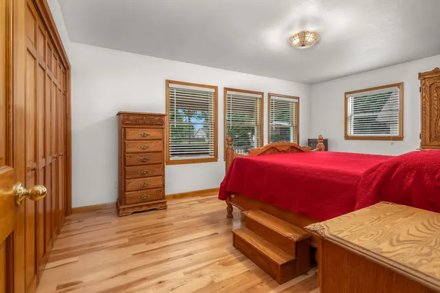 $452,000 | 31688 Colon Road, Colon, MI 49040