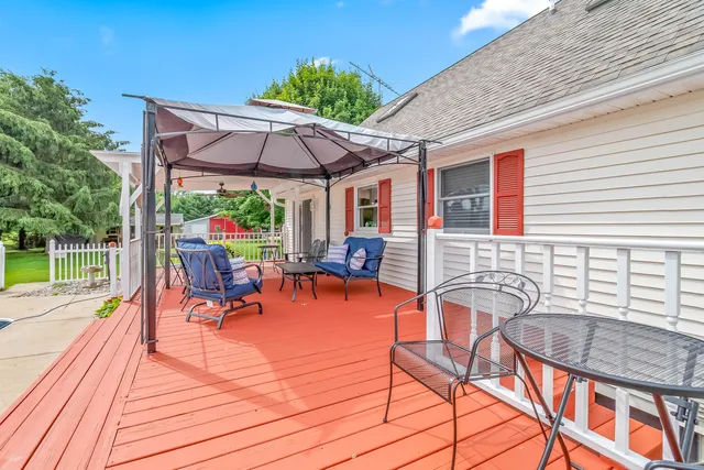 $452,000 | 31688 Colon Road, Colon, MI 49040