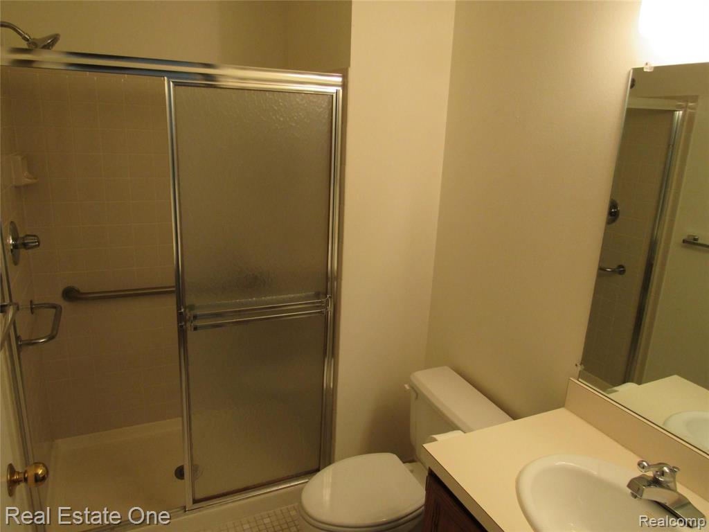 988 Wexford Way, Unit 32 Rochester Hills, MI 48307 - Photo 23 of 24