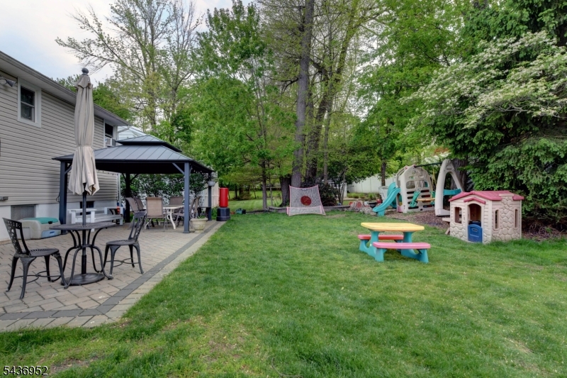 156 Little Falls Road Cedar Grove, NJ 07009 - Photo 21 of 30