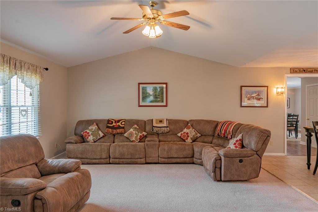 800 Burguss Road High Point, NC 27265 - Photo 3 of 47 Gallery Image 3