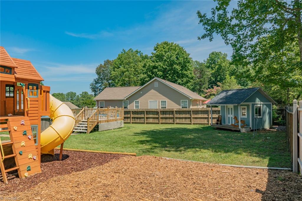 800 Burguss Road High Point, NC 27265 - Photo 32 of 47 Gallery Image 32