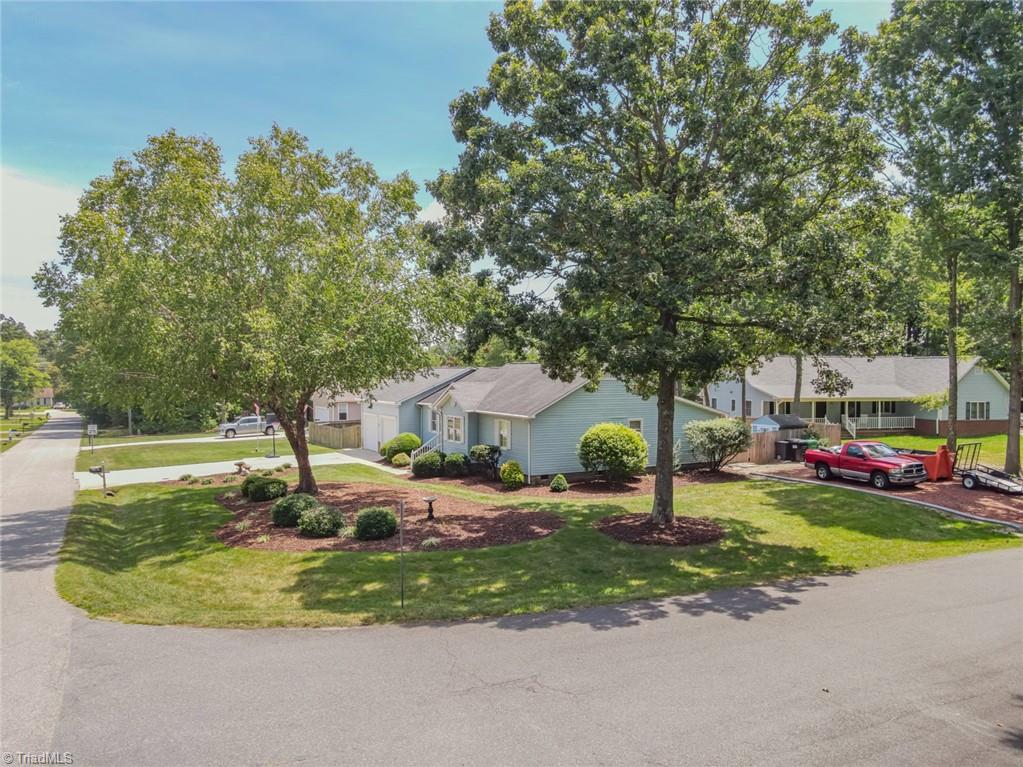 800 Burguss Road High Point, NC 27265 - Photo 34 of 47 Gallery Image 34