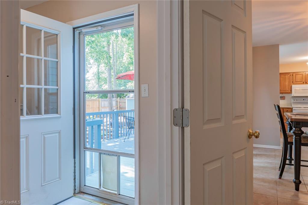 800 Burguss Road High Point, NC 27265 - Photo 6 of 47 Gallery Image 6