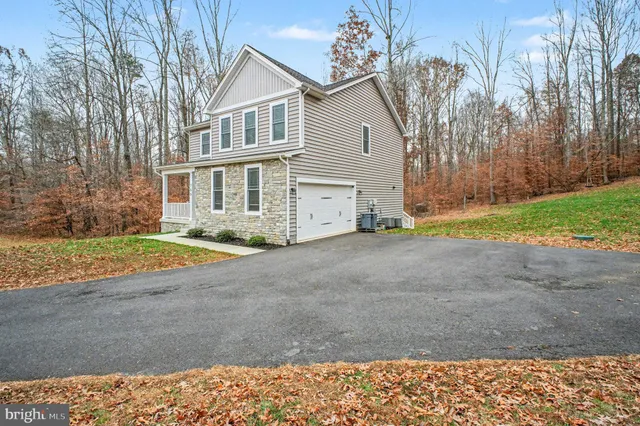 $670,000 | 580 Kellogg Mill Road, Fredericksburg, VA 22406