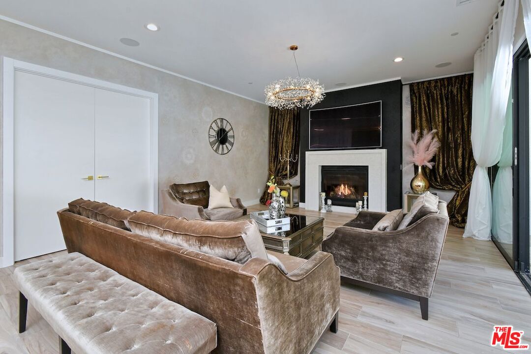 20779 Liana Court Porter Ranch, CA 91326 - Photo 12 of 69
