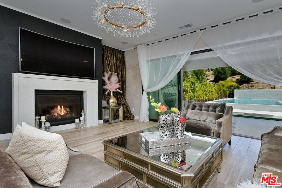 20779 Liana Court Porter Ranch, CA 91326 - Photo 12 of 66