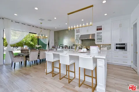 $2,699,000 | 20779 Liana Court, Porter Ranch, CA 91326