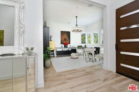 $2,699,000 | 20779 Liana Court, Porter Ranch, CA 91326