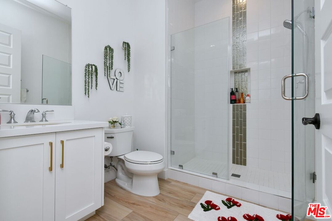 20779 Liana Court Porter Ranch, CA 91326 - Photo 30 of 66