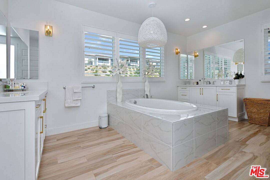 20779 Liana Court Porter Ranch, CA 91326 - Photo 43 of 66