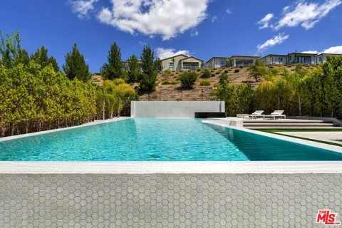 $2,799,000 | 20779 Liana Court, Porter Ranch, CA 91326