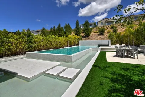 $2,799,000 | 20779 Liana Court, Porter Ranch, CA 91326