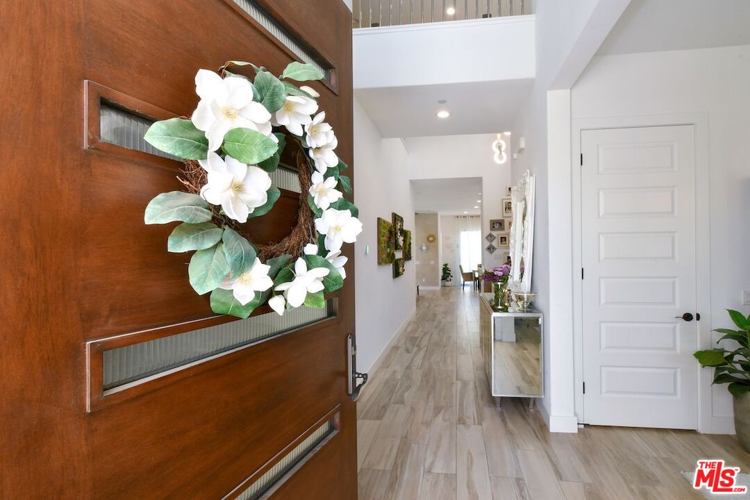 20779 Liana Court Porter Ranch, CA 91326 - Photo 9 of 69