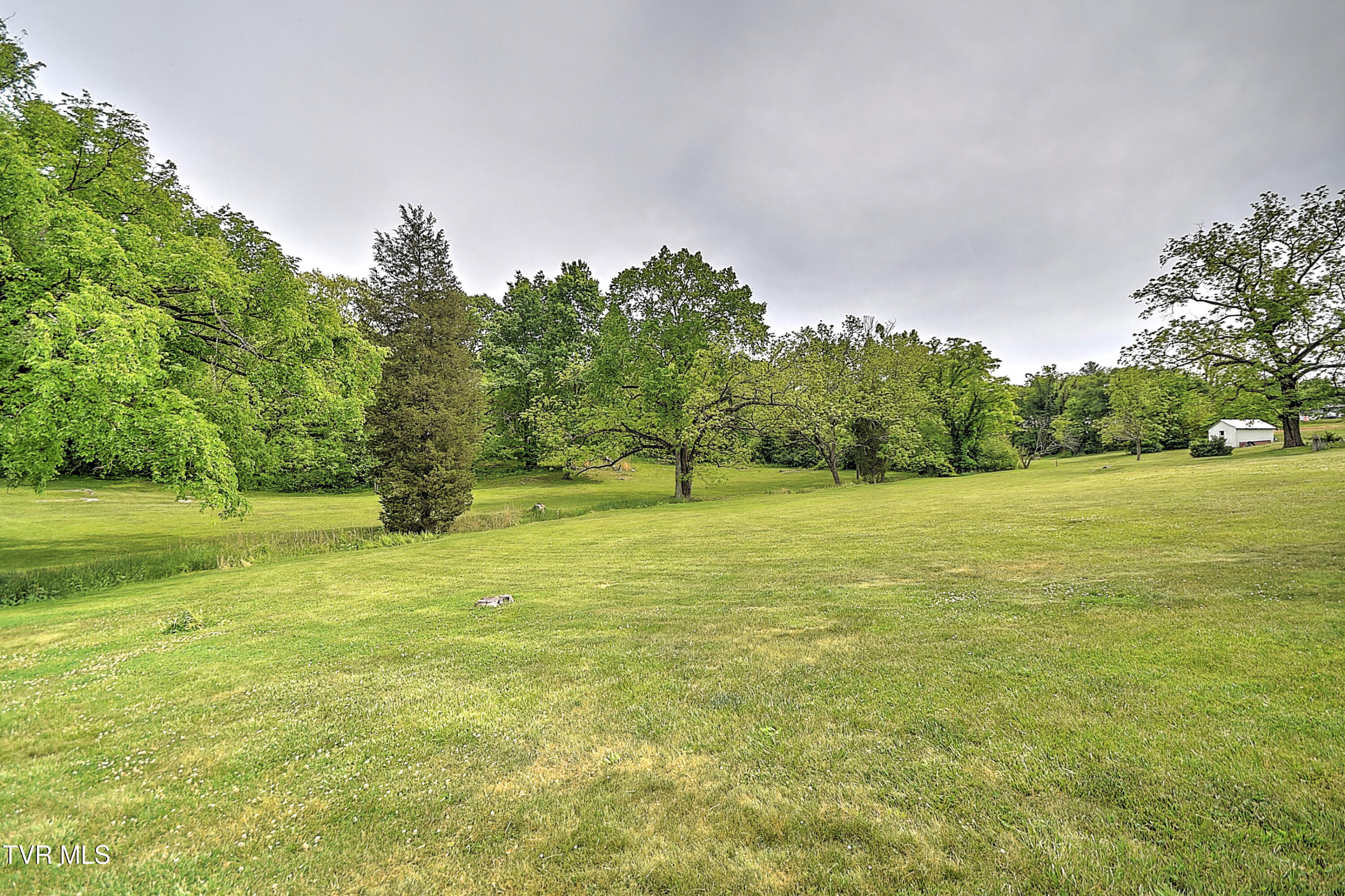 1921 Edens Ridge Road Kingsport, TN 37664 - Photo 41 of 80 1921 Edens Ridge RH-42