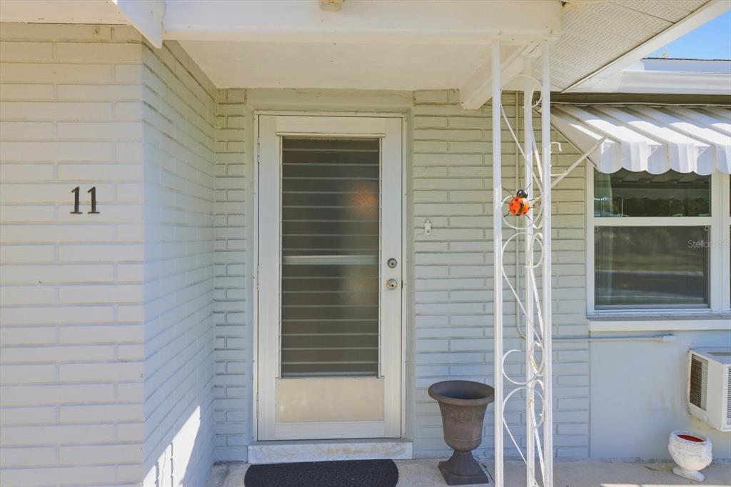11 Roosevelt Boulevard Beverly Hills, FL 34465 - Photo 3 of 35 a bathroom with a toilet and a shower