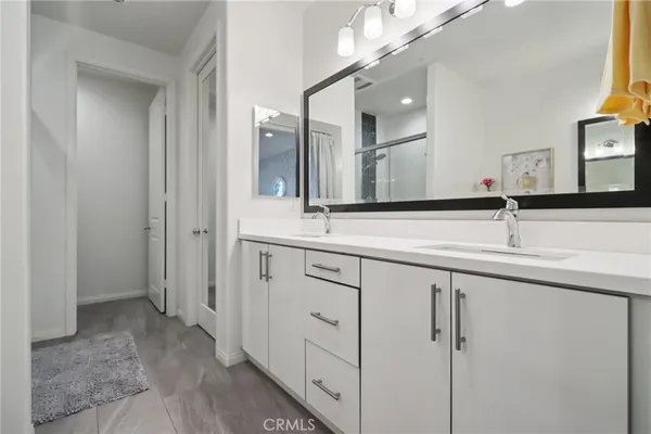 $949,900 | 4700 East Washington Avenue, Orange, CA 92869