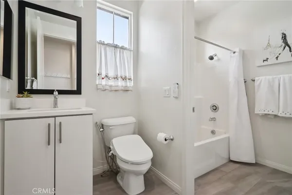 $949,900 | 4700 East Washington Avenue, Orange, CA 92869