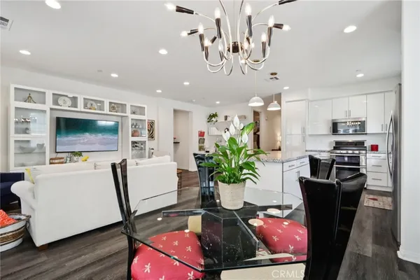 $949,900 | 4700 East Washington Avenue, Orange, CA 92869