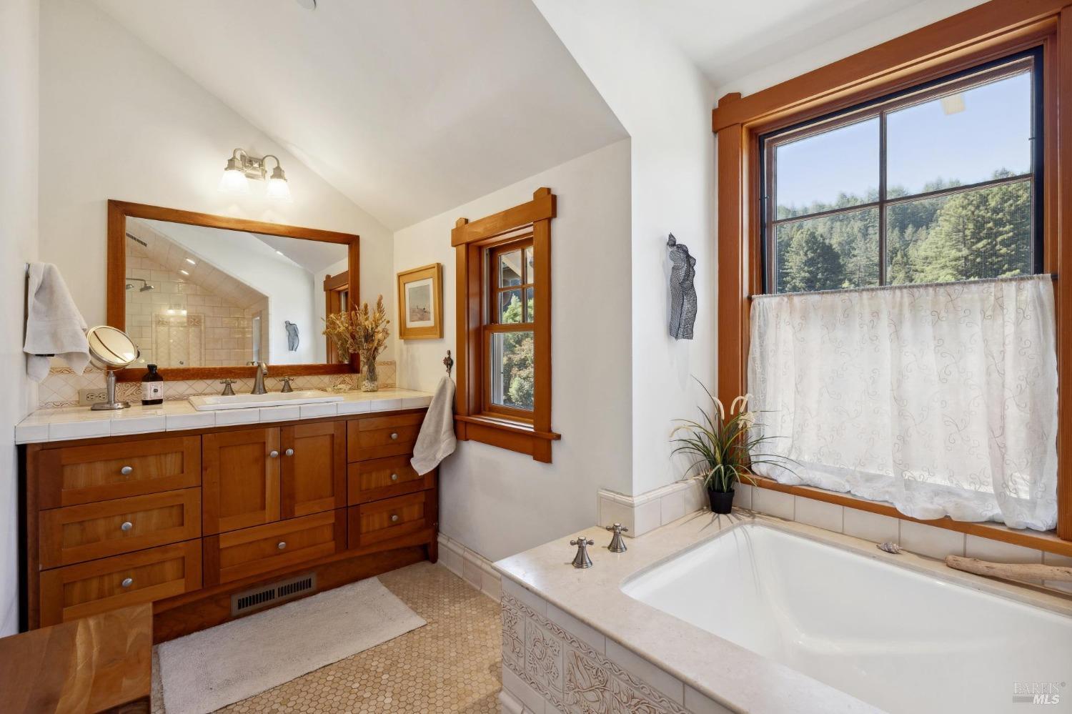 850 Nicasio Valley Road Nicasio, CA 94946 - Photo 20 of 92