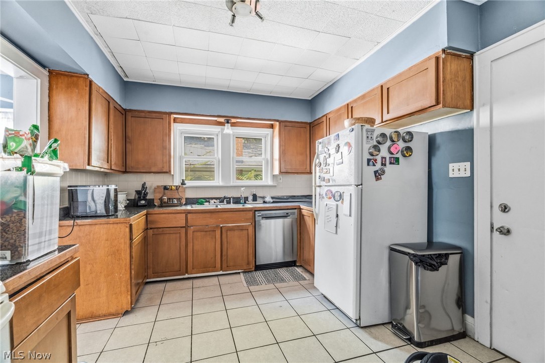 973 Berwin Street Akron, OH 44310 - Photo 10 of 21 Gallery Image 10