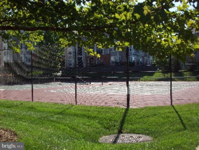 20415 Riverbend Square, Unit 101 Sterling, VA 20165 - Photo 22 of 23 Community Tennis