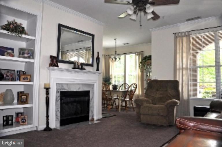 20415 Riverbend Square, Unit 101 Sterling, VA 20165 - Photo 10 of 23 Family Room