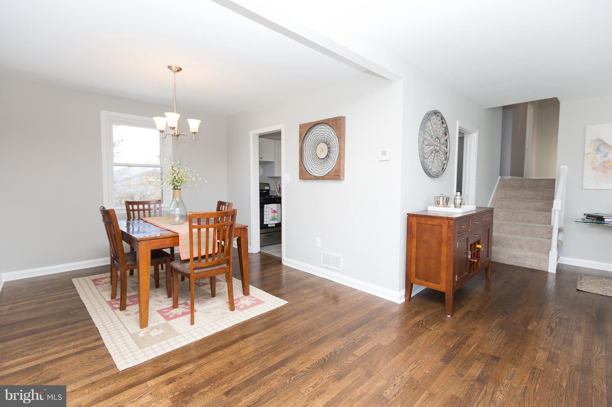14 Tenbury Road Lutherville-Timonium, MD 21093 - Photo 5 of 21 Gallery Image 5