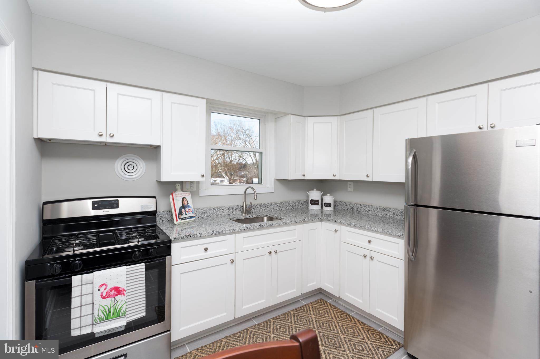 14 Tenbury Road Lutherville-Timonium, MD 21093 - Photo 8 of 21 Gallery Image 8