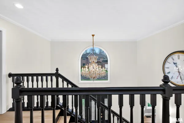 $950,000 | 3113 West Summerbend Court, Peoria, IL 61615