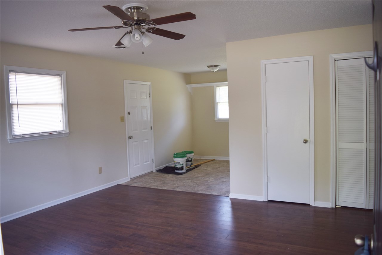 232 Wingo Road Wellford, SC 29385 - Photo 2 of 15 Gallery Image 2