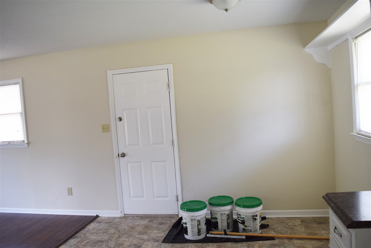 232 Wingo Road Wellford, SC 29385 - Photo 5 of 15 Gallery Image 5