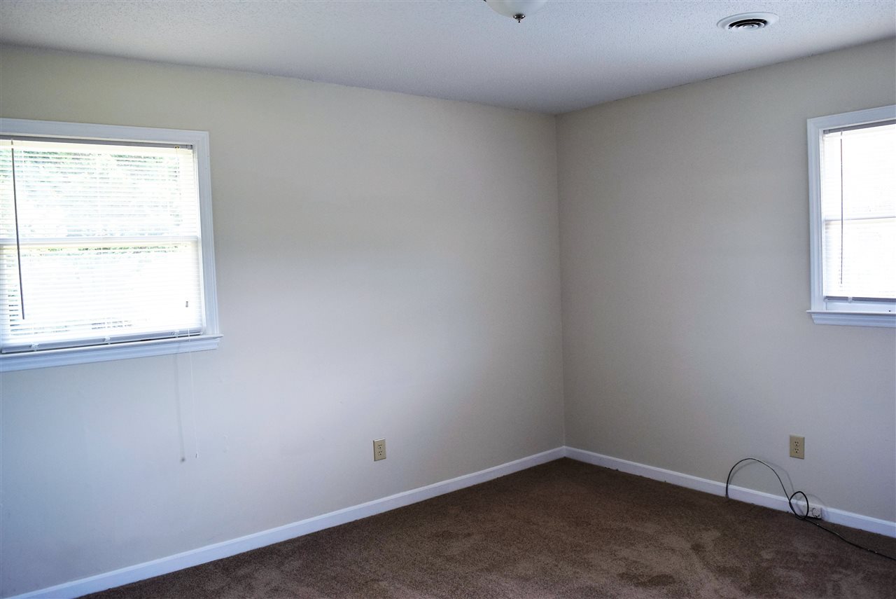 232 Wingo Road Wellford, SC 29385 - Photo 10 of 15 Gallery Image 10